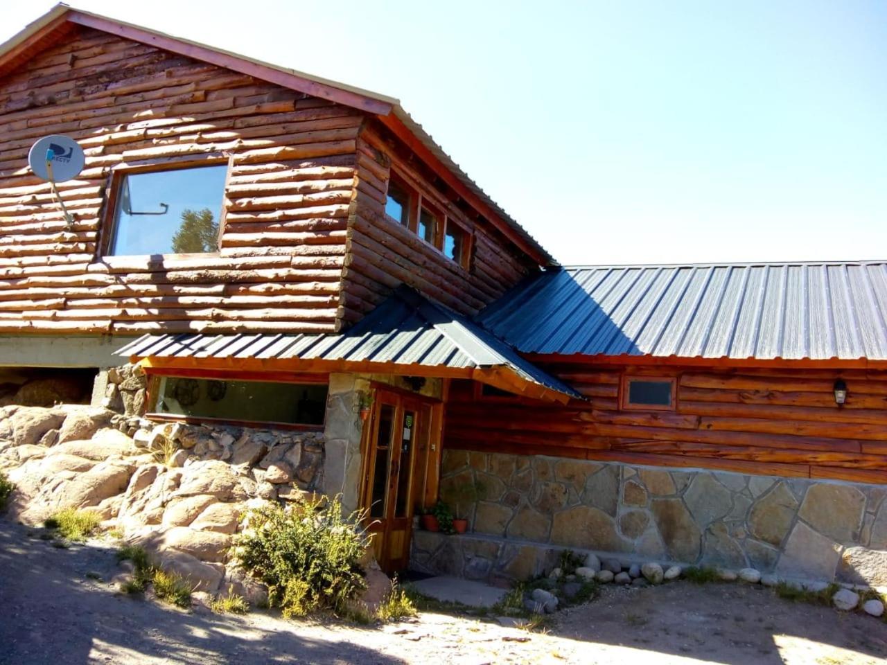 Hostel Andino Villa Pehuenia Εξωτερικό φωτογραφία